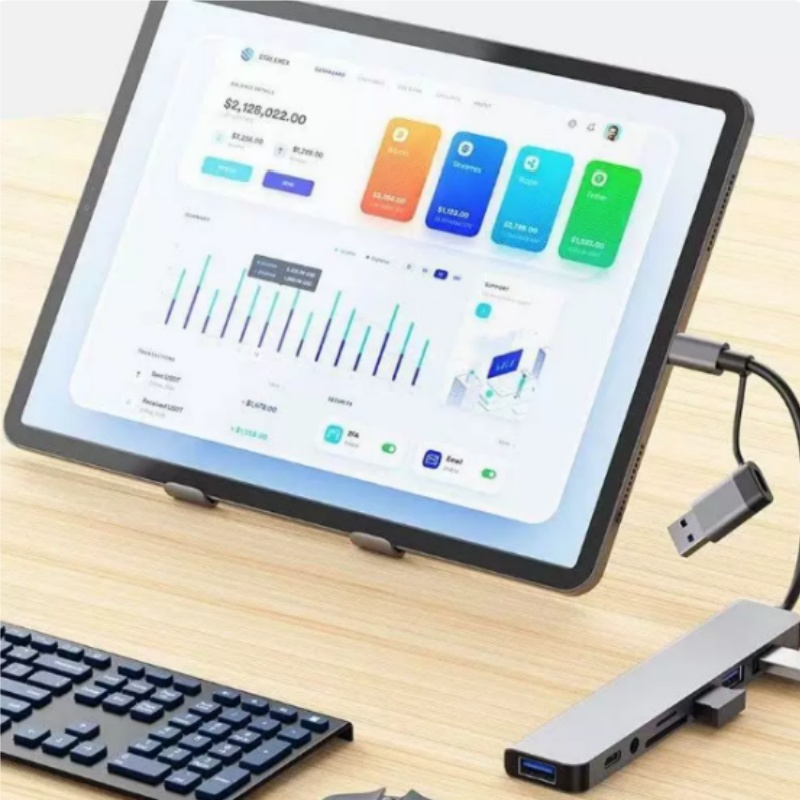 デュアルヘッド Type-C 8-in-1 多機能ノートブッ - Laptop Accessories Hub のレビューと価格