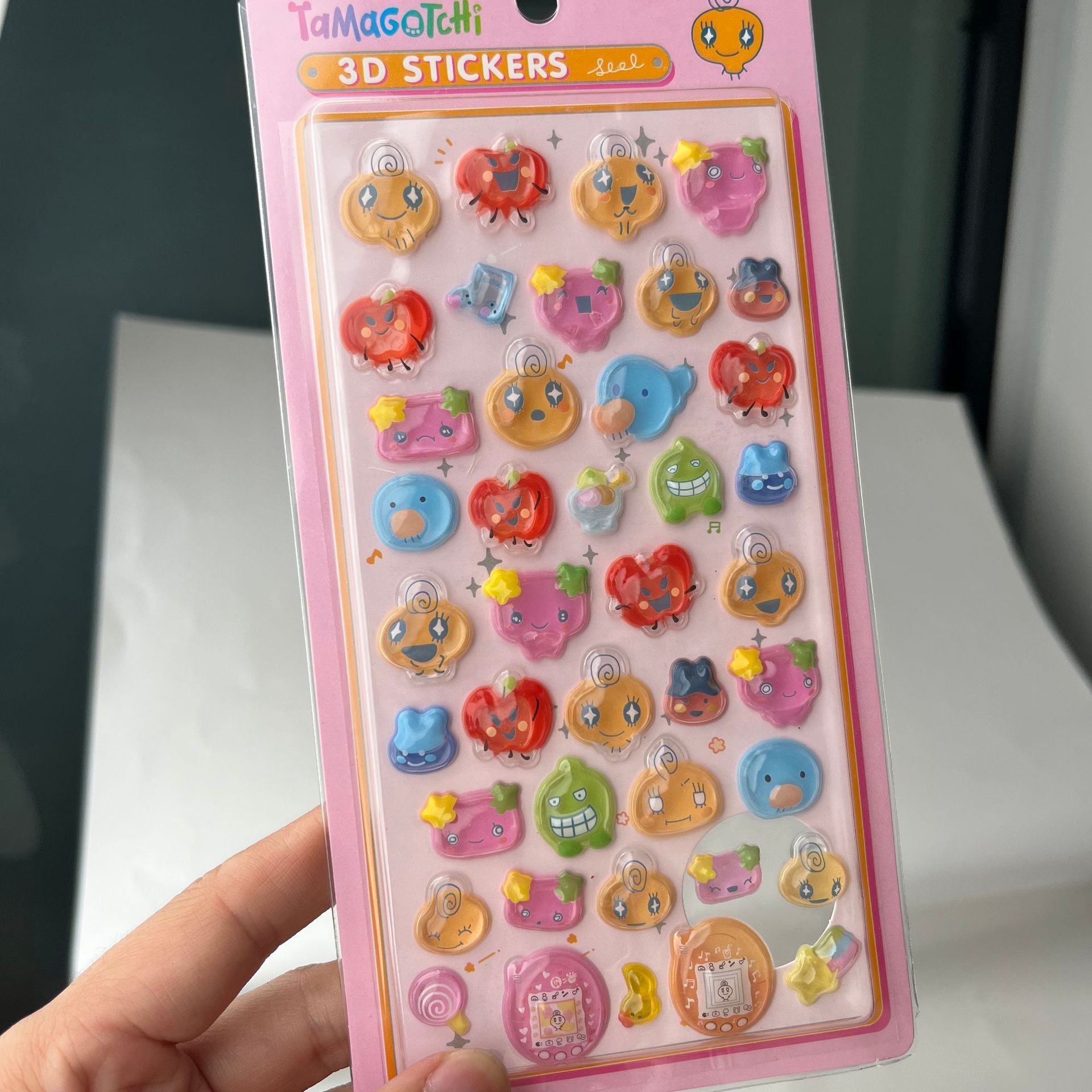 かわいいたまごっち 3D ふわふわステッカーレトロデジタルペ - Laptop Accessories Parts のレビューと価格